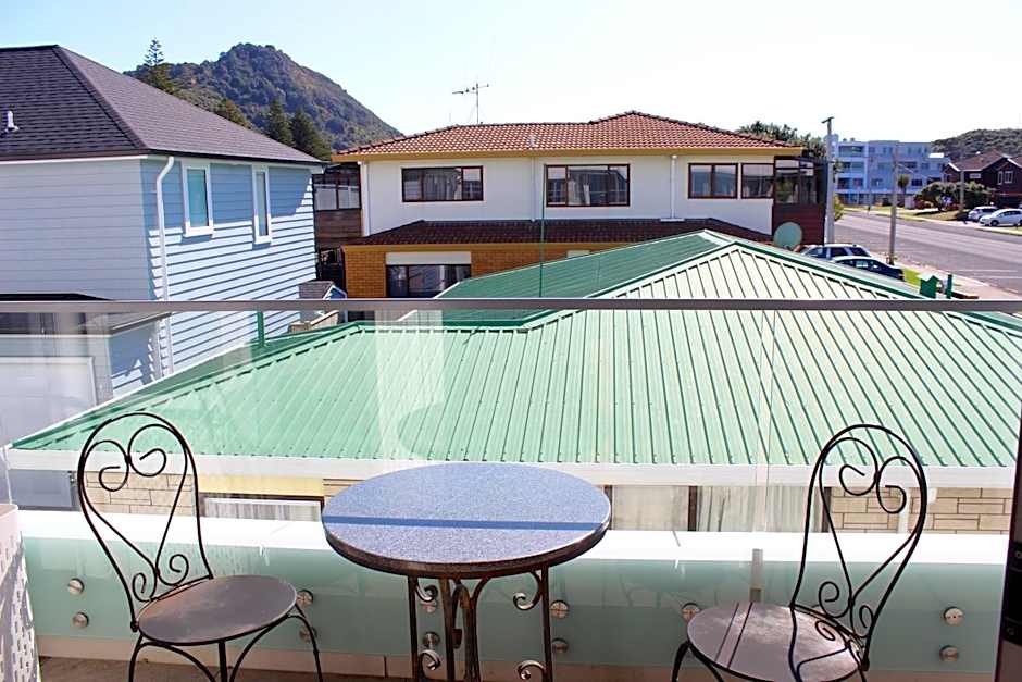 The Anchorage Apartments