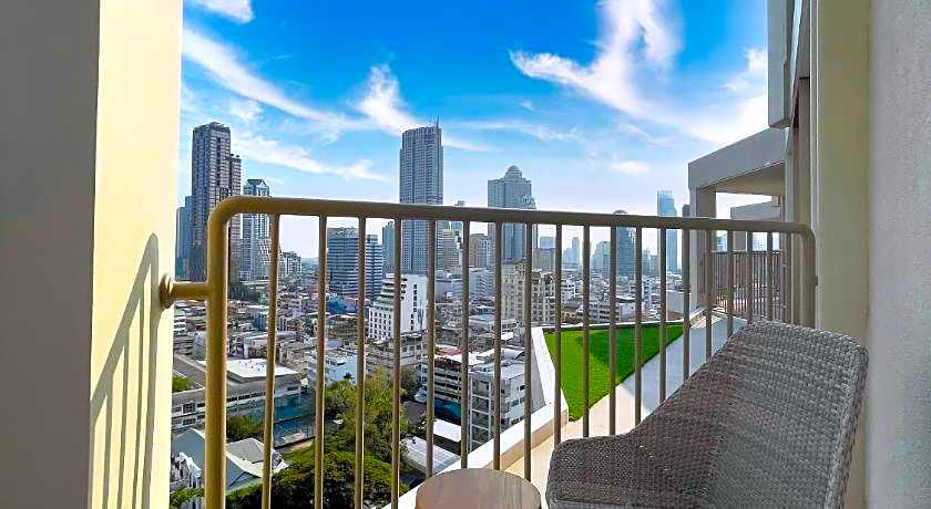 Mercure Bangkok Surawong