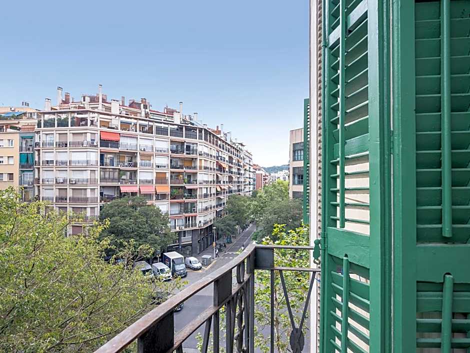 numa I Caja Apartments