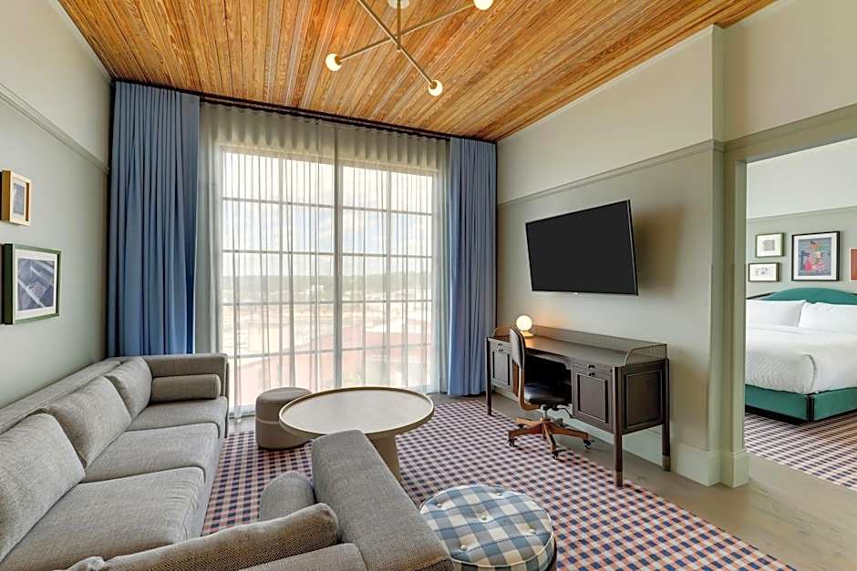 Trilogy Hotel Montgomery, Autograph Collection