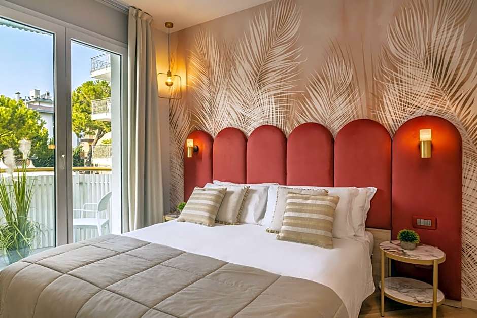 Salus Smart & Chic Hotel
