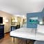 Extended Stay America Suites - San Francisco - San Mateo - SFO