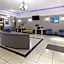 La Quinta Inn & Suites by Wyndham Deer Park