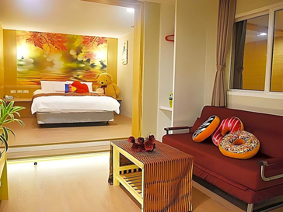 Jiaosi Twenty-one Hotspring Inn