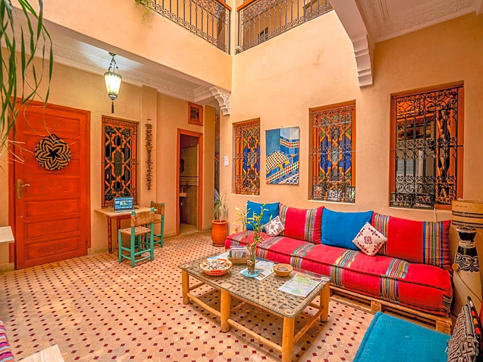 Riad Majdoulina chez JIJI