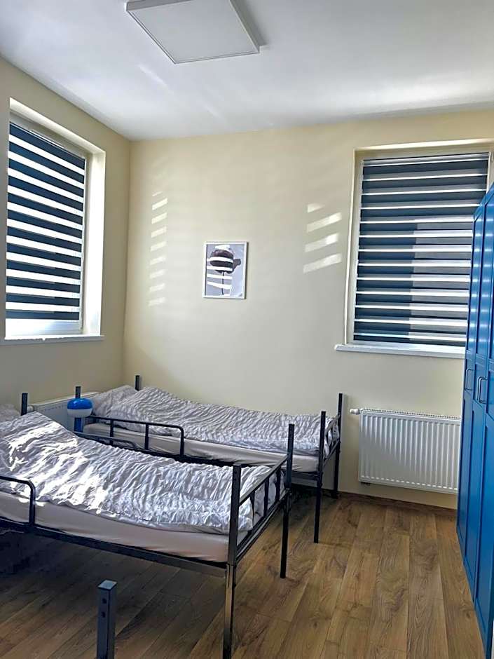 Hotel Towarowa 24