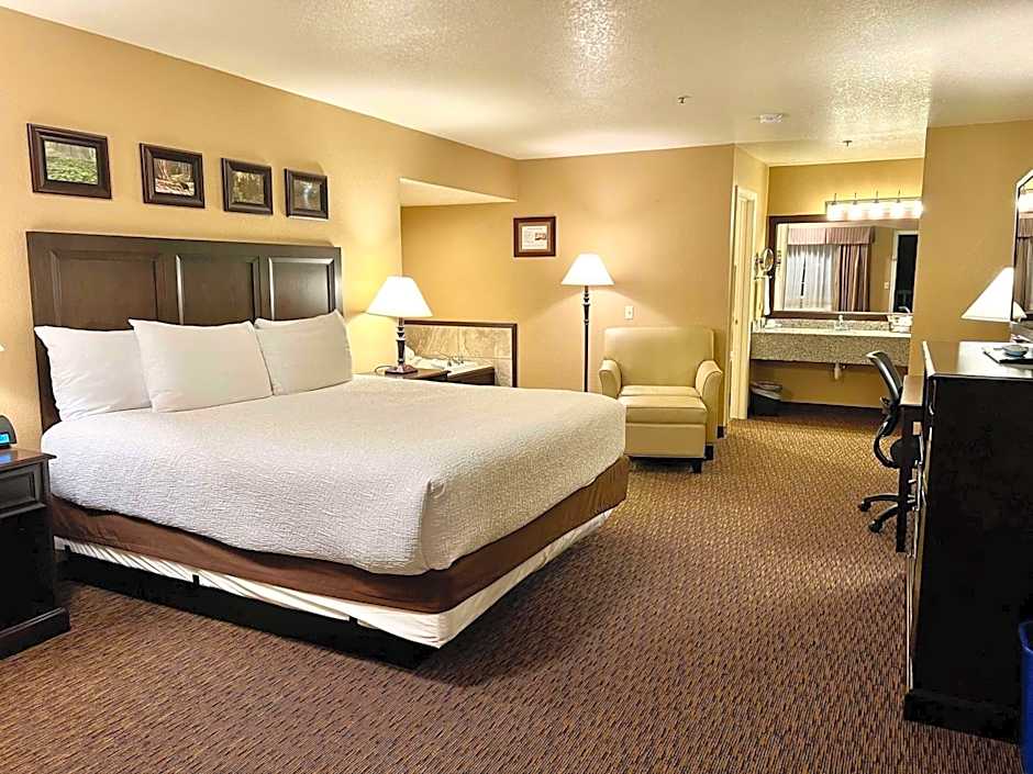Best Western Country Inn Fortuna