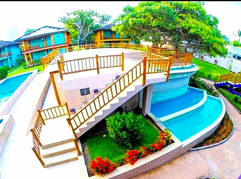 BELLA VISTA Village