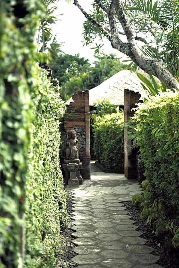 Tandjung Sari Hotel