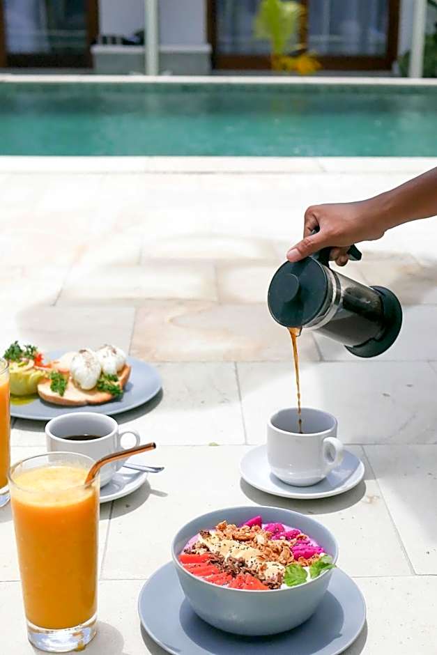 Suku Lifestyle Hotel & Villas