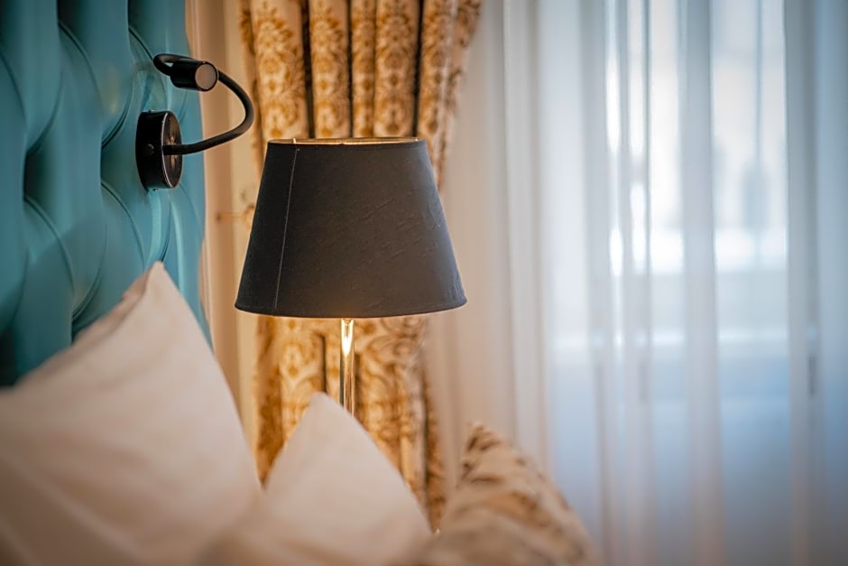 Golden Key Boutique Hotel