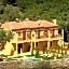 VILLA UPHORIA  with private pool and garden
