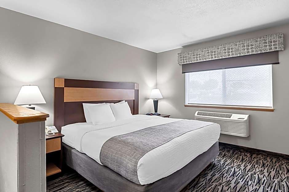 Best Western Sawtooth Inn And Suites