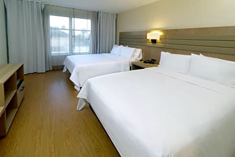 Deluxe Suite with Two Queen Beds - Non-Smoking