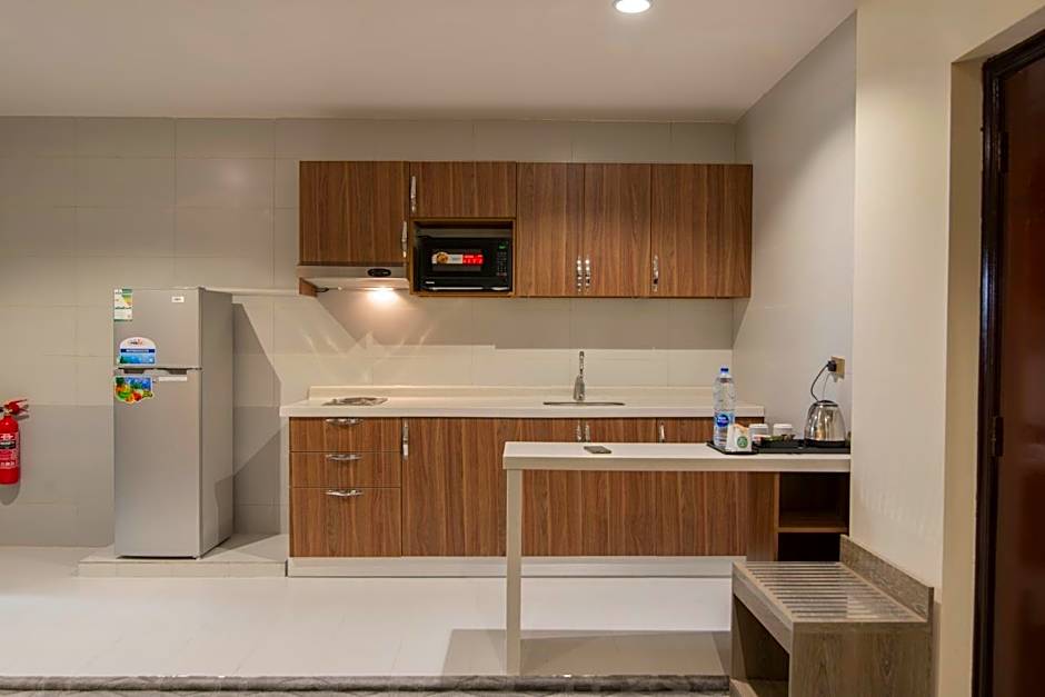 Rawabi Al Khobar Suites Hotel