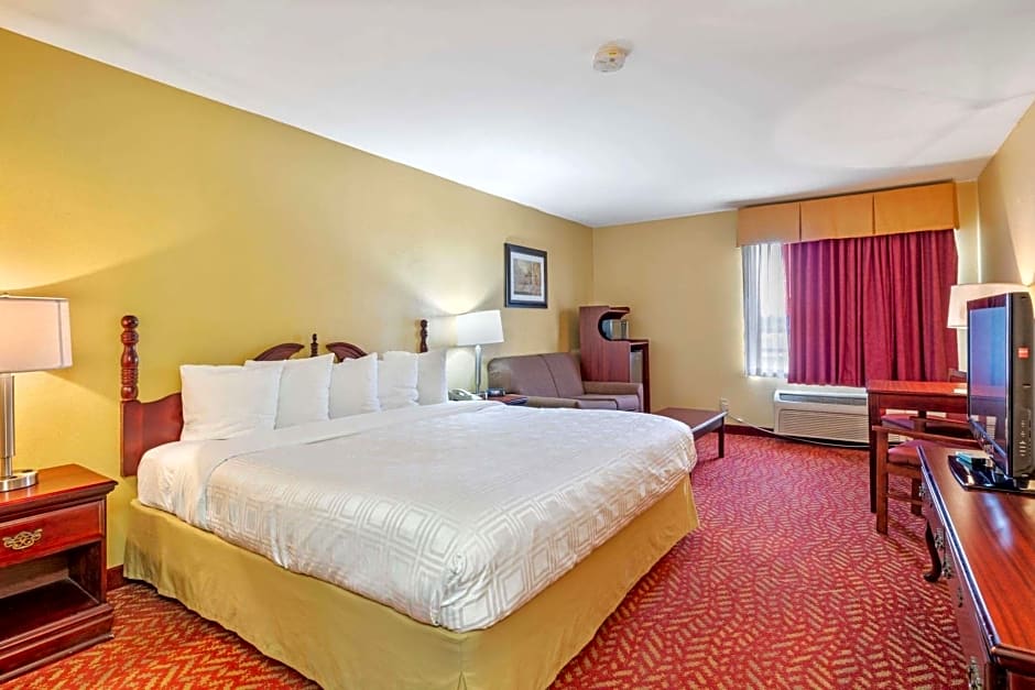 Best Western Clearlake Plaza