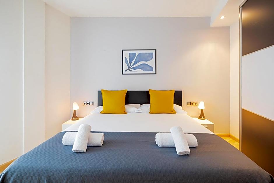 Lucas House Apartments by Sitges Group