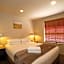 Cranbury Court Apartments