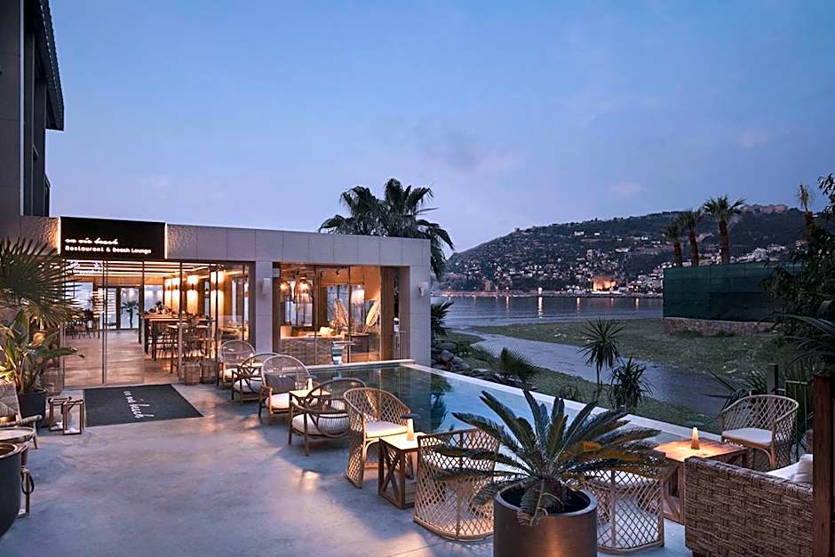 Sun Hotel By En Vie Beach