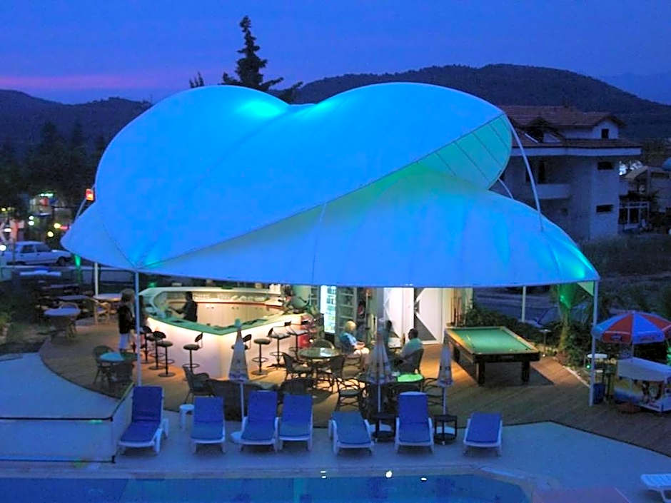 Ant Apart Hotel