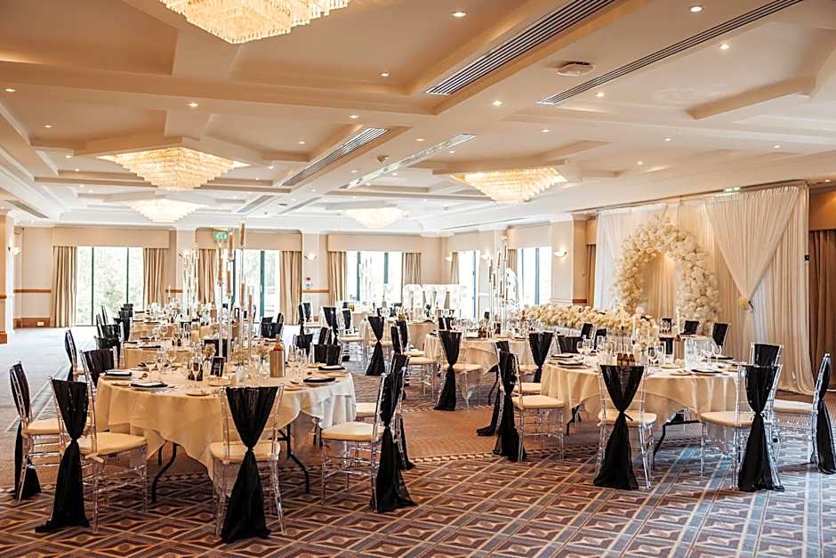 Best Western Plus Windmill Village Hotel