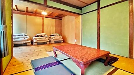 Quad Room with Shared bathroom