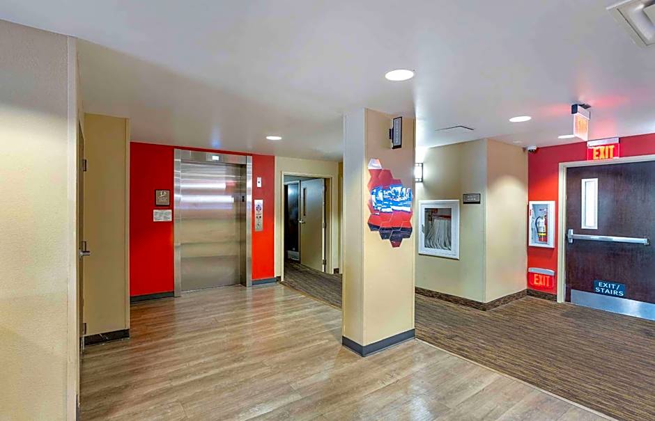 Extended Stay America Suites - Long Island - Bethpage