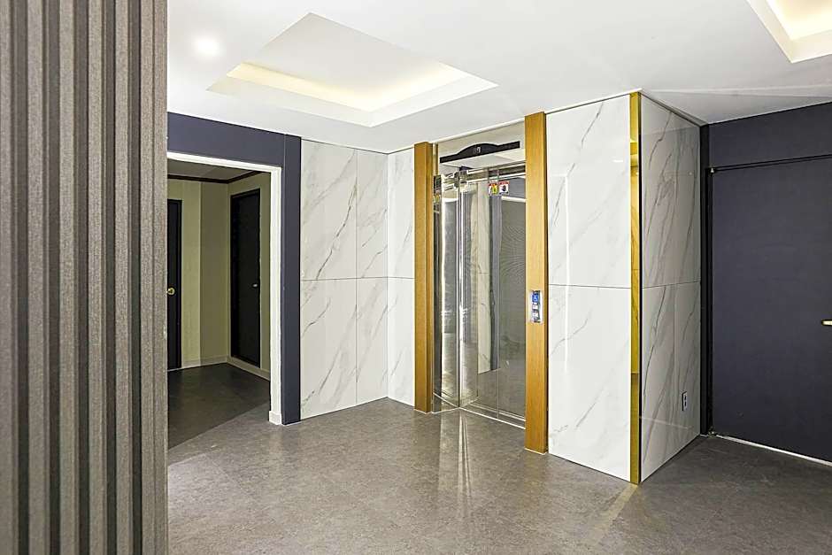 Hotel Joy