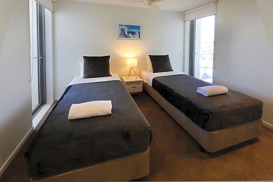 Space Holiday Apartments