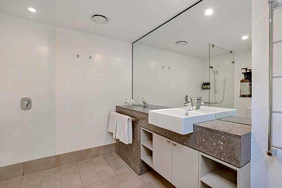 Peppers Beach Club Hotel Port Douglas