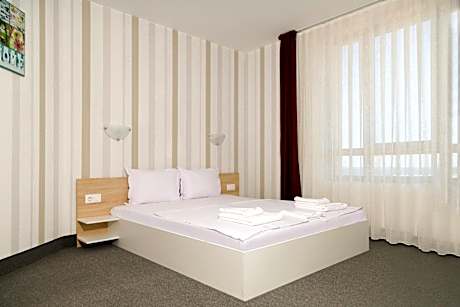 Double Room with Sea View - No Balcony