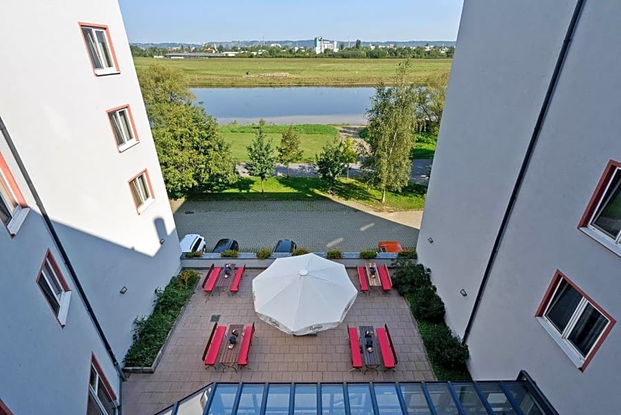Amedia Dresden Elbpromenade, Trademark Collection by Wyndham