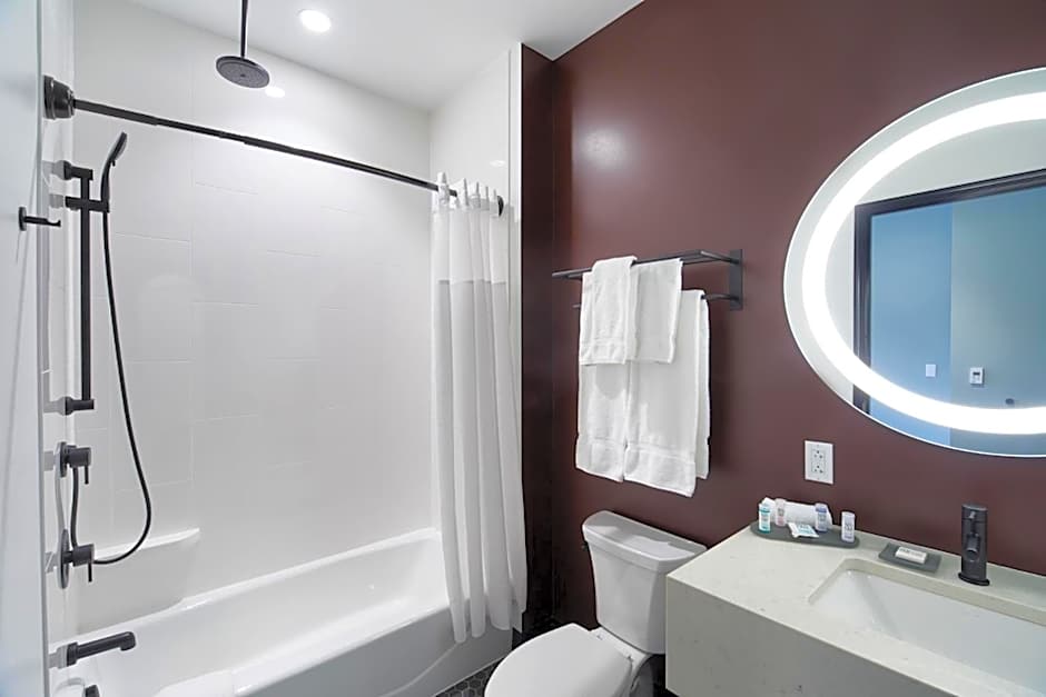 TRYP by Wyndham Pittsburgh/Lawrenceville