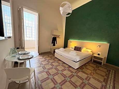 Standard Suite