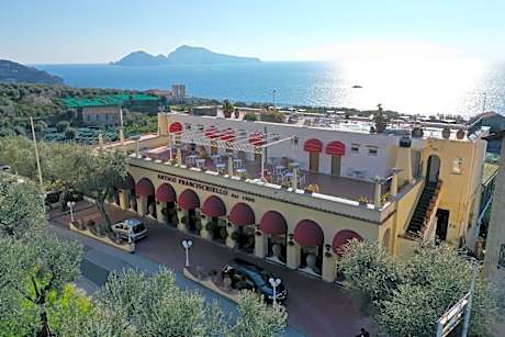 Hotel Villa Pina Antico Francischiello