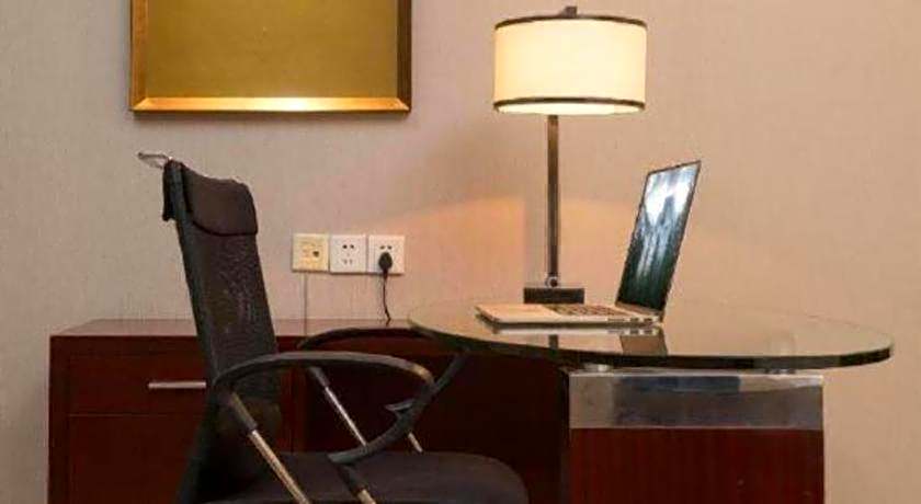 Leisure Hotel