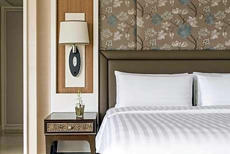 Tower Wing Premier Room