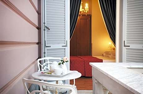 Classic Double Room with Balcony