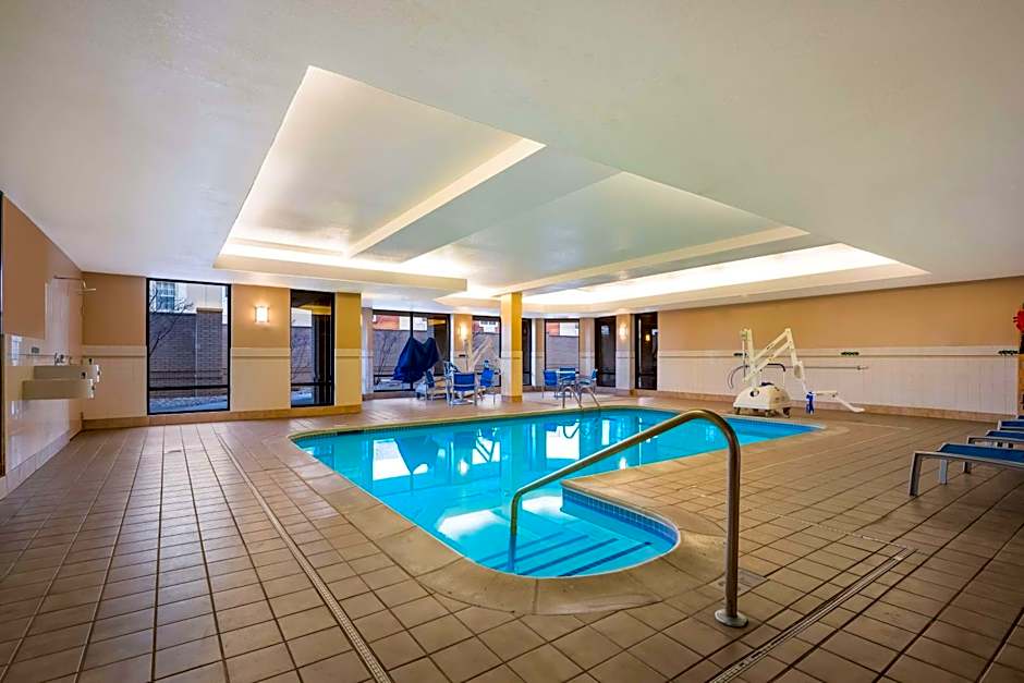 Sonesta Select Detroit Novi