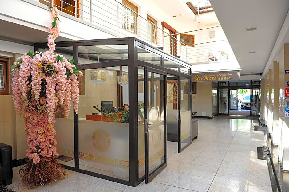 Hotel MAXPLAZA