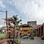 Babylon Hotel & Serviced Apartment