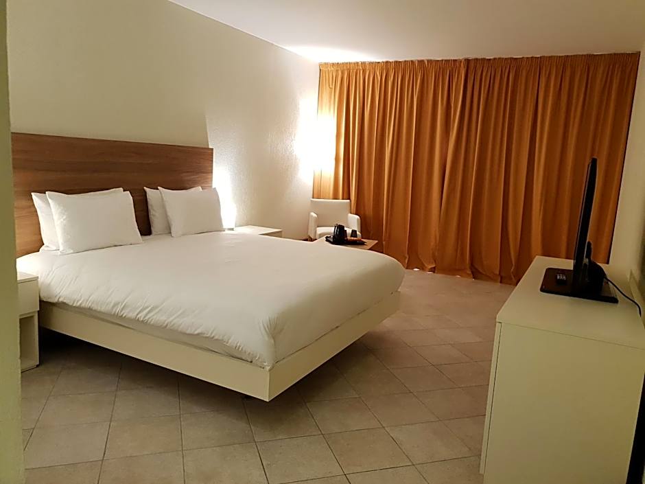 Photo 1 of 4 of Superior 1 Double Bed or 2 Beds, City View