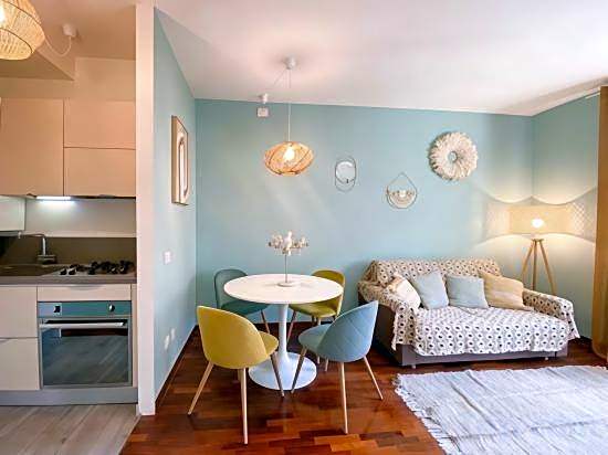 Giallomango Apt in Lucca