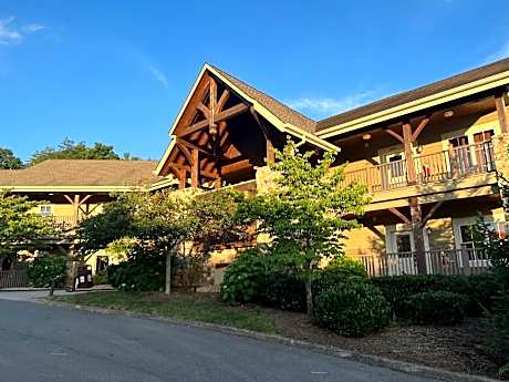 Viewpoint Condominiums