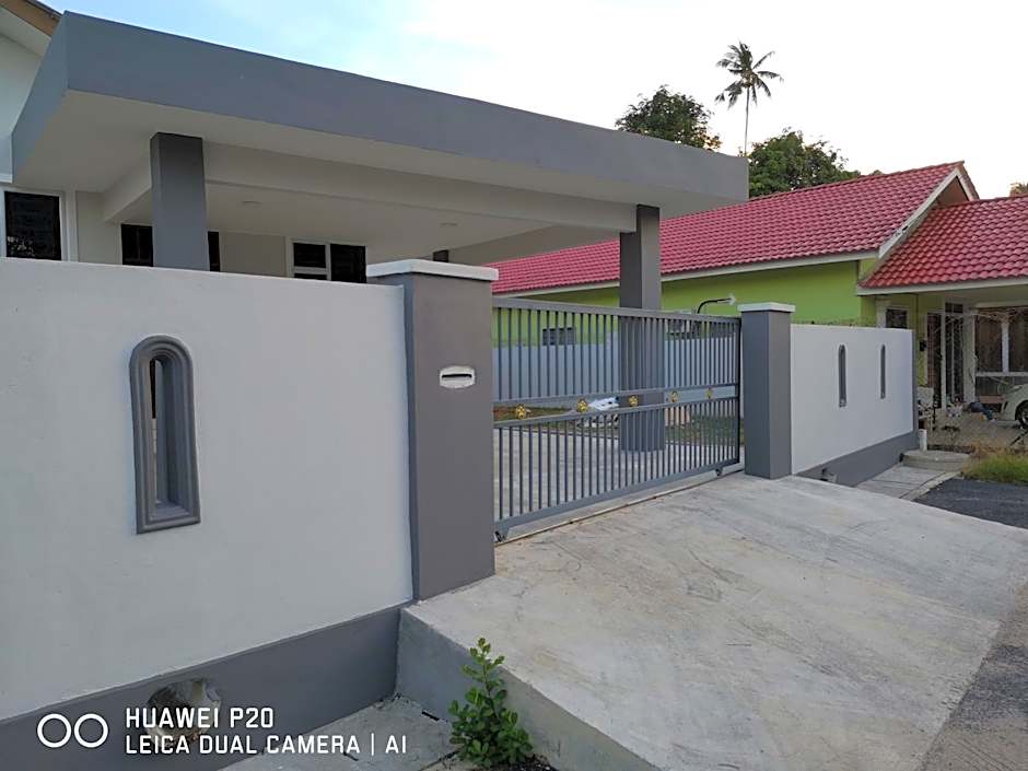 Zuriana Ashraf Homestay Kota Bharu