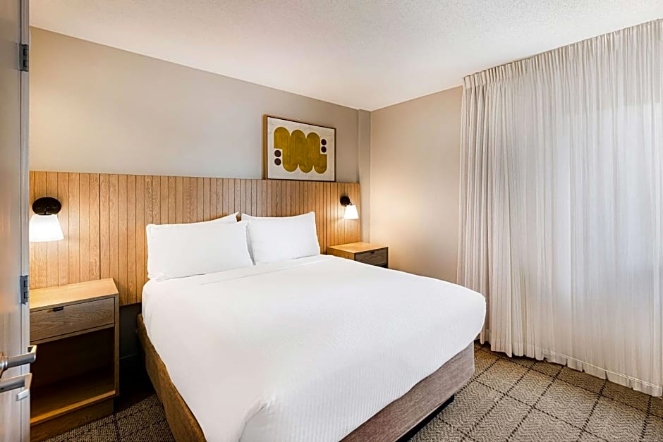 Sonesta Simply Suites Jersey City