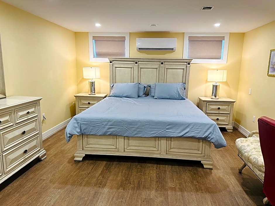 Luxurious Basement Retreat