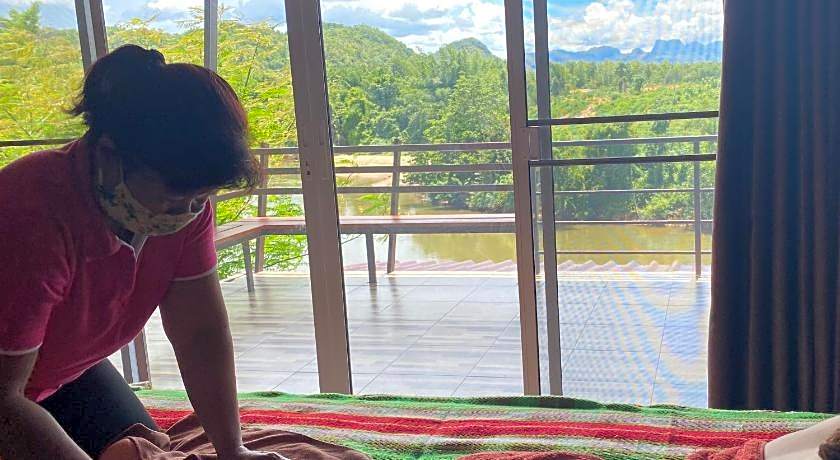 Kwai Noy River Park Resort