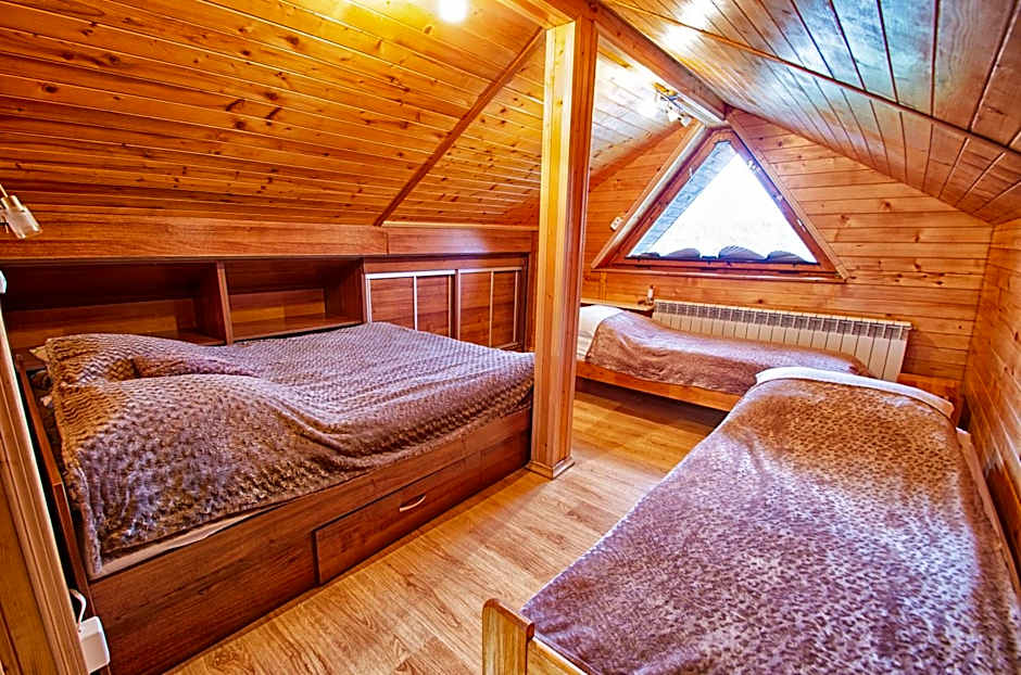 DOM WYPOCZYNKOWY ŻAK