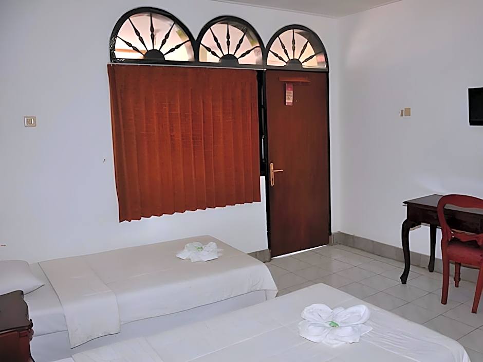 Grand Chandra Hotel